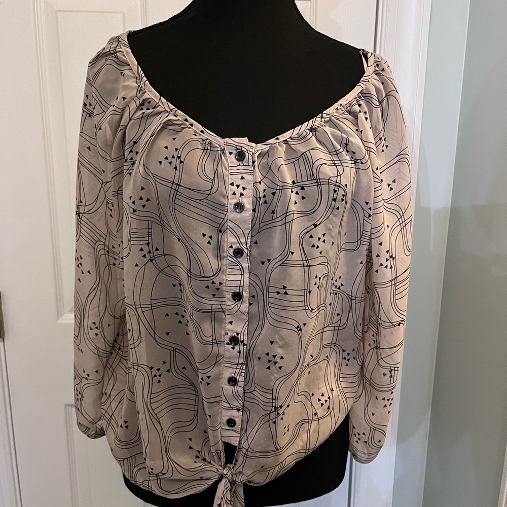3 for $25 - Bar III Women’s Blouse Semi Sheer Bohemian Size large